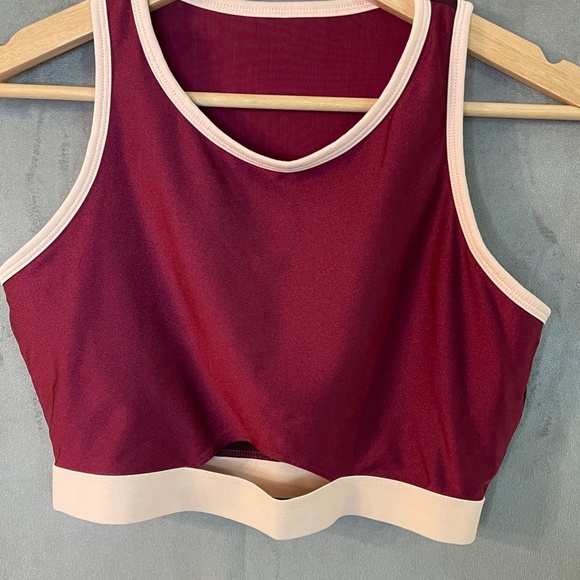 Fabletics Luana Midi Sports Bra 2 Tone sz. Small - Picture 3 of 9